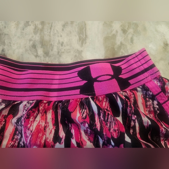 Under Armour Pink Printed Athletic Shorts | Striped Waistband Women’s S - Picture 2 of 8